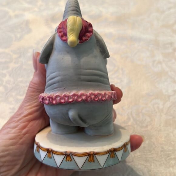 Wallace Berrie vintage 1983 Circus Royal #9612 porcelain Dancing Elephant EVC - Picture 8 of 11